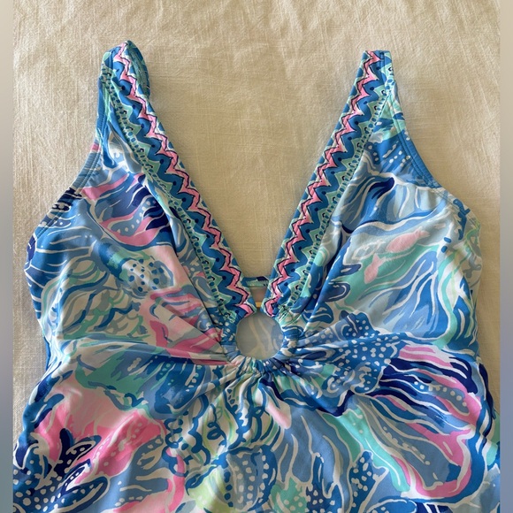 Lilly Pulitzer swim suit womens - Picture 2 of 10